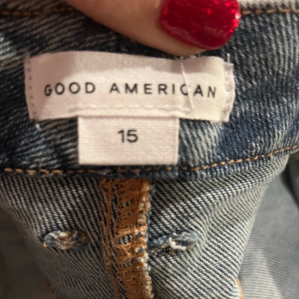 New Good American  THE GOOD CURVE STRAIGHT PIECED JEANS Sz 15 - Picture 5 of 7